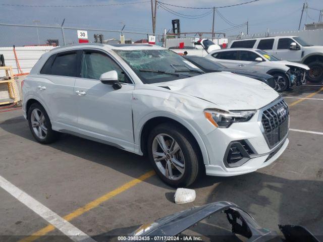  Salvage Audi Q3