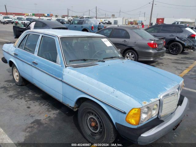  Salvage Mercedes-Benz 300