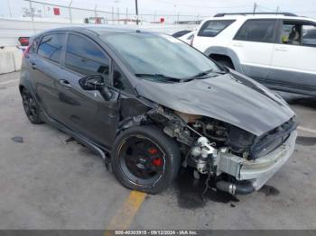  Salvage Ford Fiesta