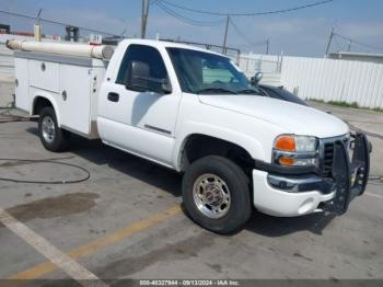  Salvage GMC Sierra 2500