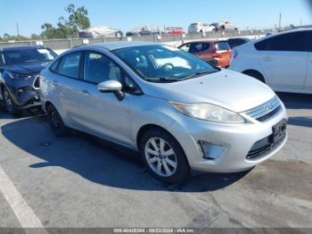  Salvage Ford Fiesta