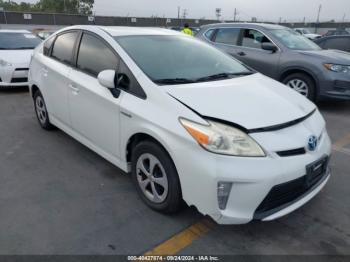  Salvage Toyota Prius