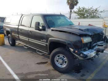  Salvage Chevrolet Silverado 2500