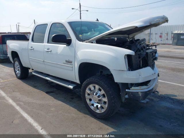  Salvage GMC Sierra 2500