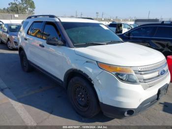  Salvage Ford Explorer