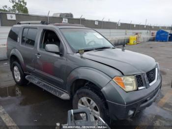  Salvage Nissan Pathfinder