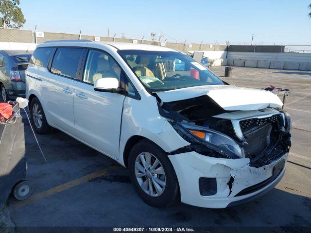  Salvage Kia Sedona