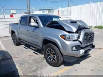  Salvage Toyota Tacoma