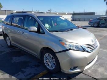  Salvage Toyota Sienna