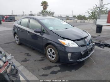  Salvage Toyota Prius