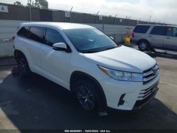  Salvage Toyota Highlander