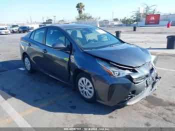  Salvage Toyota Prius