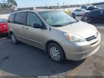  Salvage Toyota Sienna