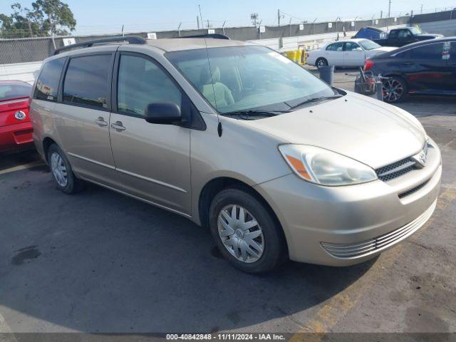  Salvage Toyota Sienna