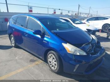  Salvage Toyota Prius v