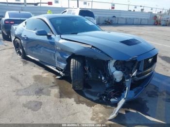  Salvage Ford Mustang