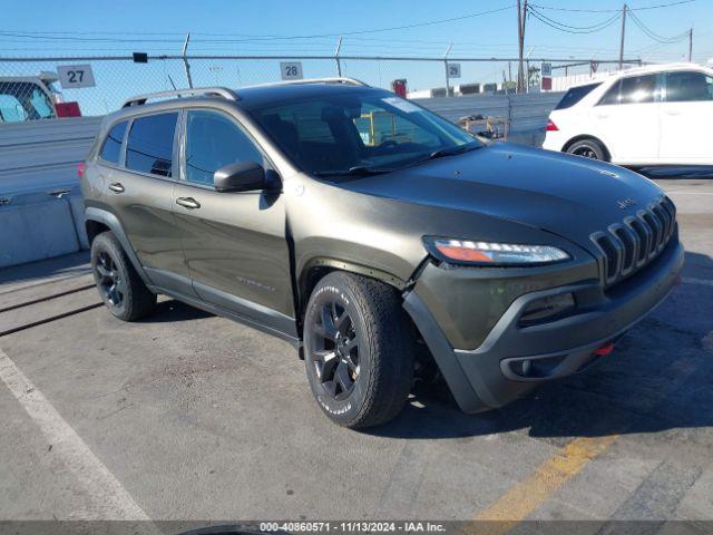  Salvage Jeep Cherokee