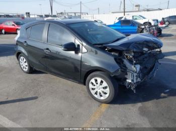  Salvage Toyota Prius c