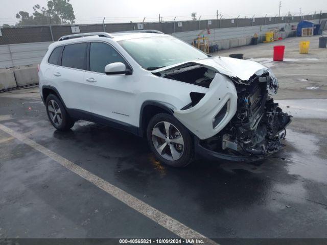  Salvage Jeep Cherokee