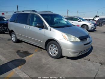  Salvage Toyota Sienna