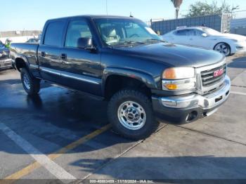  Salvage GMC Sierra 2500