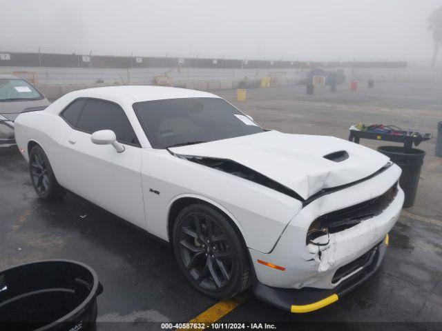  Salvage Dodge Challenger