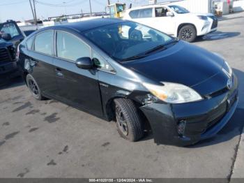  Salvage Toyota Prius