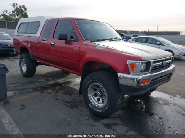  Salvage Toyota Pickup