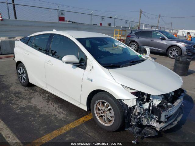  Salvage Toyota Prius Prime