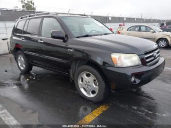  Salvage Toyota Highlander