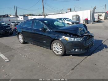  Salvage Ford Fusion