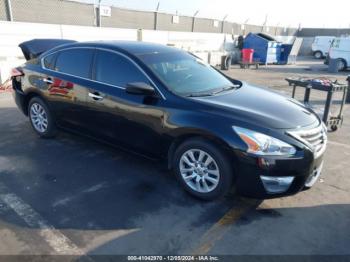  Salvage Nissan Altima