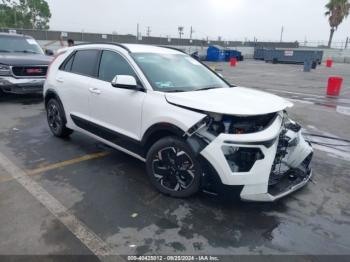  Salvage Kia Niro