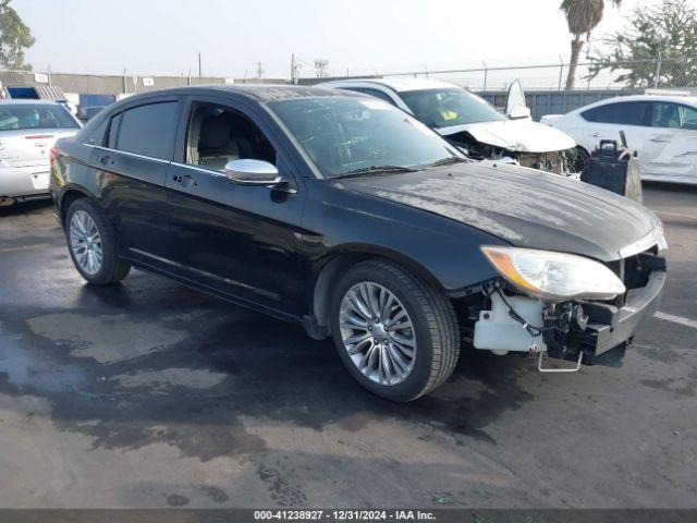  Salvage Chrysler 200