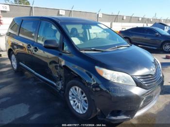  Salvage Toyota Sienna