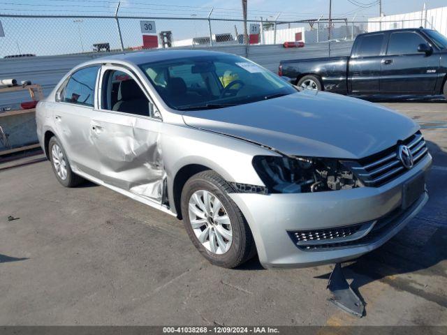  Salvage Volkswagen Passat