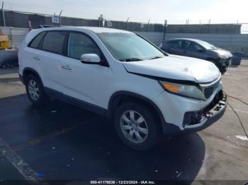  Salvage Kia Sorento