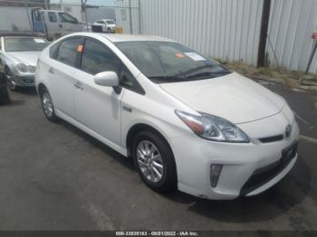  Salvage Toyota Prius