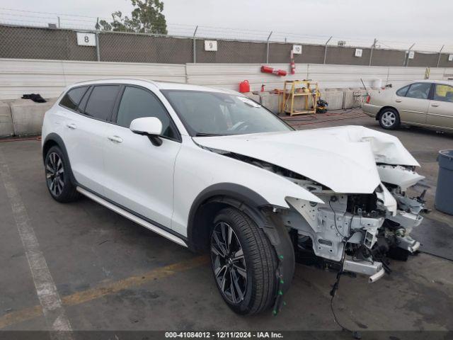  Salvage Volvo V60 Cross Country