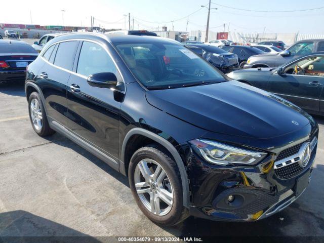  Salvage Mercedes-Benz GLA