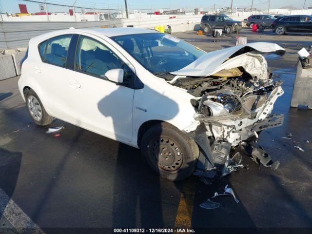  Salvage Toyota Prius c