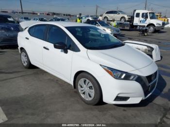  Salvage Nissan Versa