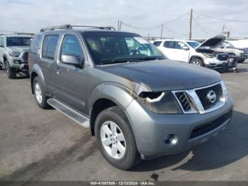  Salvage Nissan Pathfinder