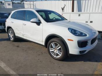  Salvage Porsche Cayenne