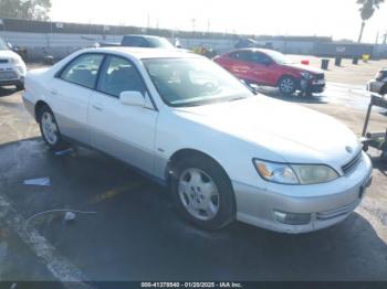  Salvage Lexus Es