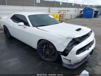  Salvage Dodge Challenger