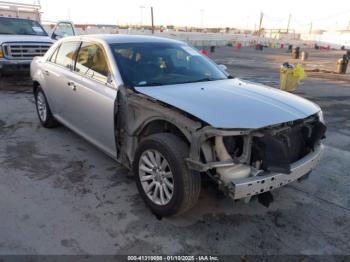  Salvage Chrysler 300