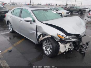  Salvage Lexus Es