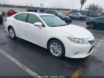  Salvage Lexus Es