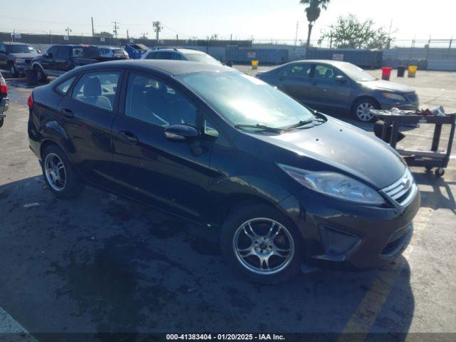  Salvage Ford Fiesta